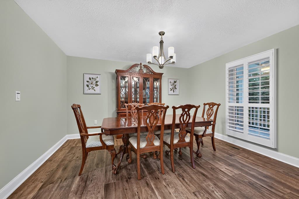 832 W First Street, Blue Ridge GA 30513 - Photo