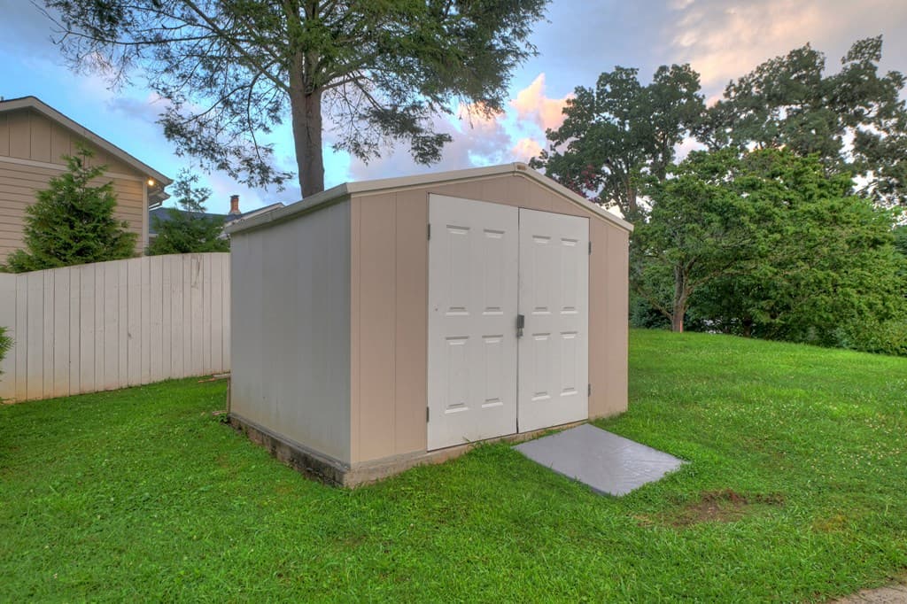 832 W First Street, Blue Ridge GA 30513 - Photo