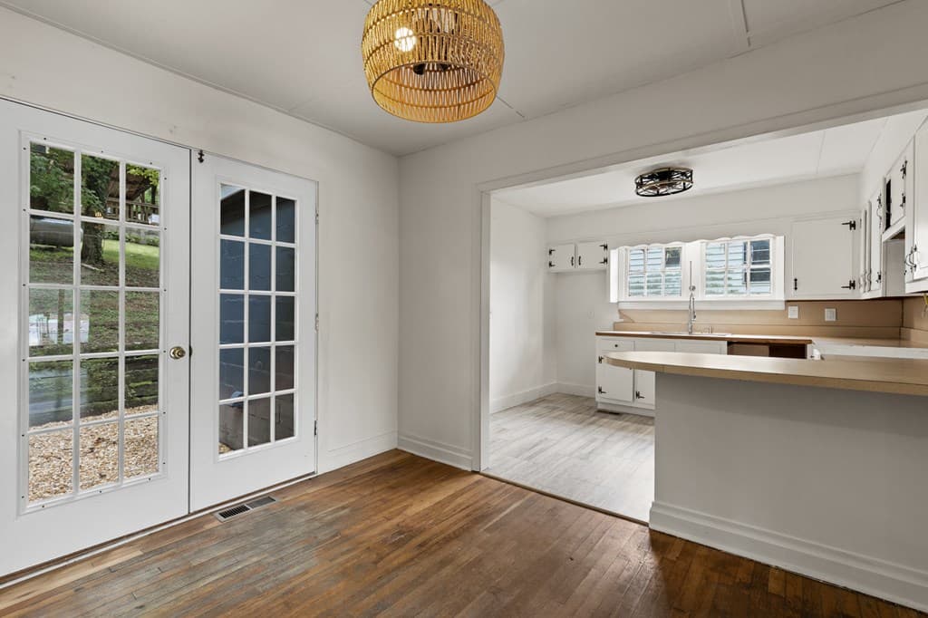 3260 East First Street, Blue Ridge GA 30513 - Photo