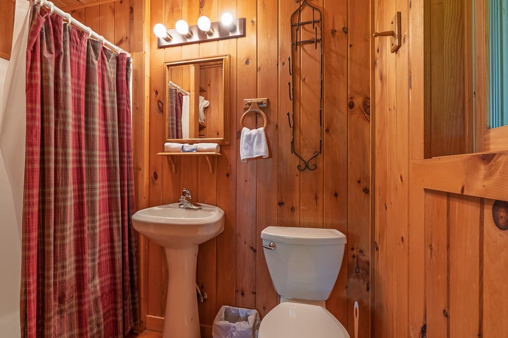 1049 Rockwater Road, Ellijay GA 30536 - Photo