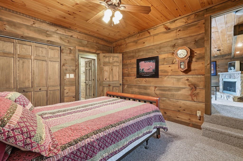 97 Fox Mountain Crossing, Blue Ridge GA 30513 - Photo