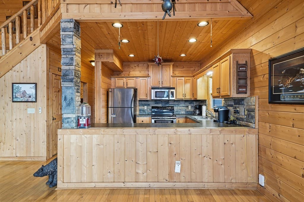 97 Fox Mountain Crossing, Blue Ridge GA 30513 - Photo