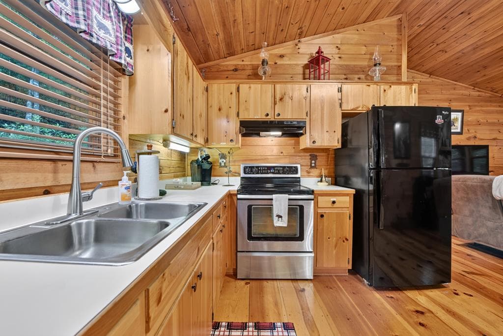 79 Maxwell Lane, Blue Ridge GA 30513 - Photo