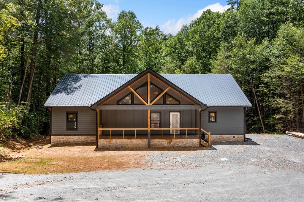 641 Bryant Farm Lane, Ellijay GA 30540 - Photo