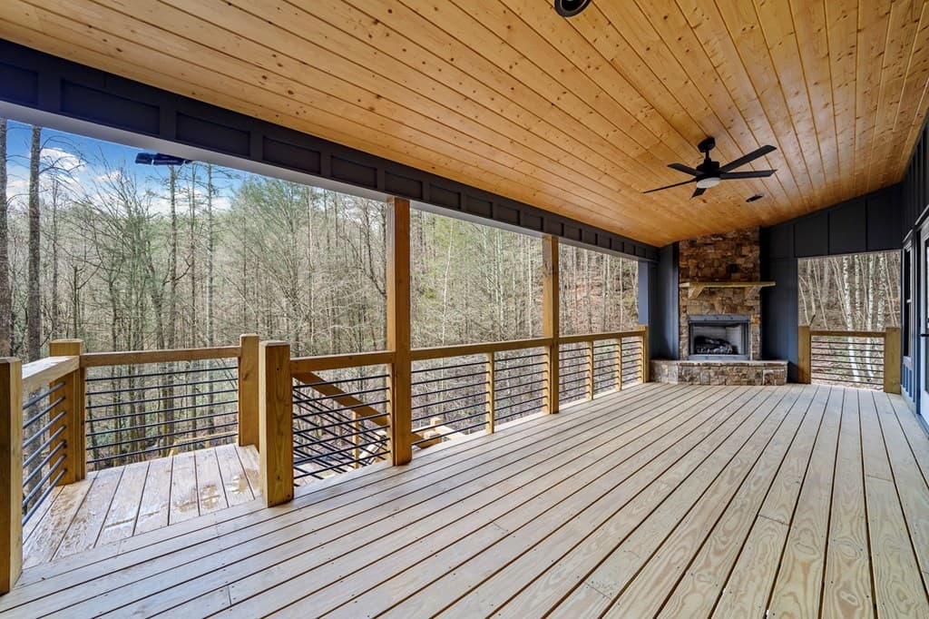 641 Bryant Farm Lane, Ellijay GA 30540 - Photo