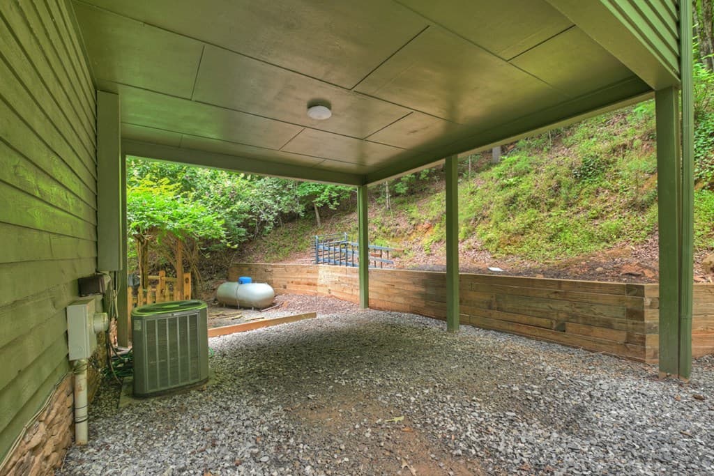 279 S Riverview, Ellijay GA 30536 - Photo