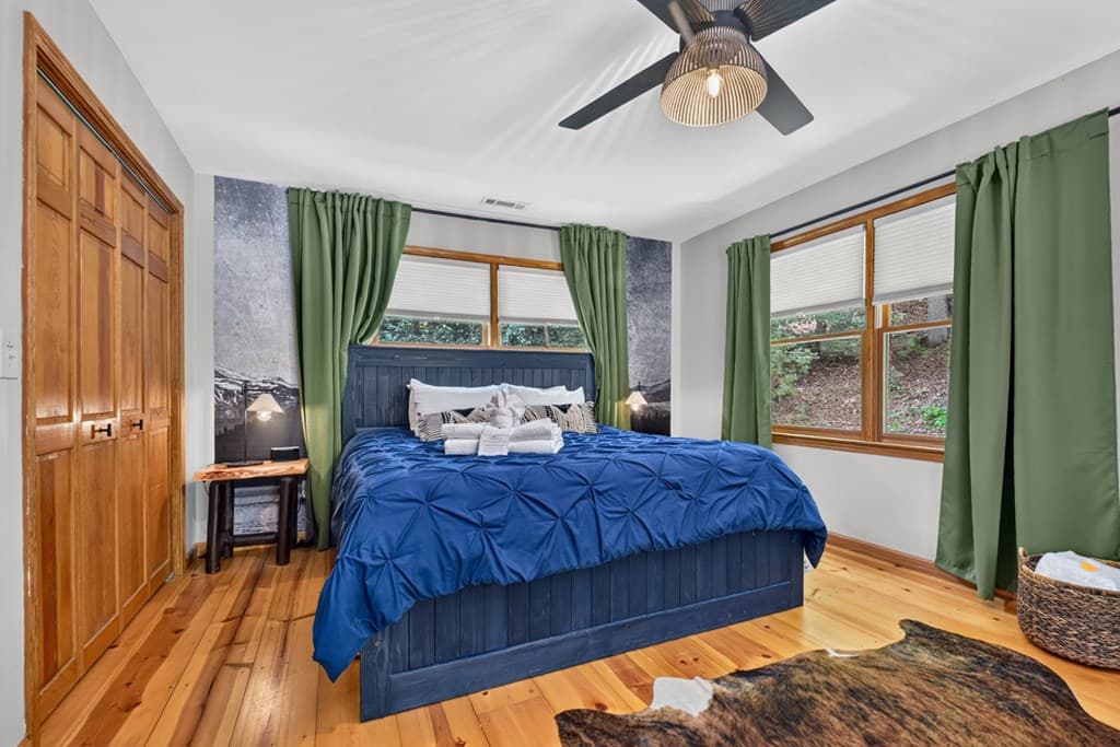 279 S Riverview, Ellijay GA 30536 - Photo