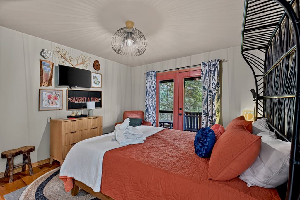 279 S Riverview, Ellijay GA 30536 - Photo