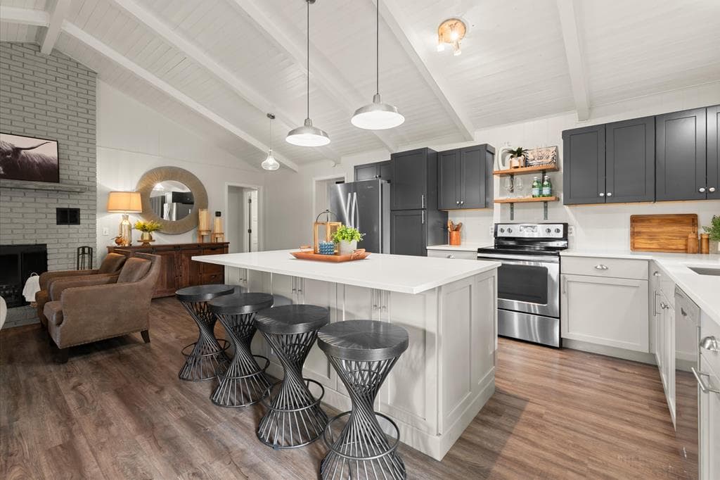 3755 Woods Creek Drive, Young Harris GA 30582 - Photo
