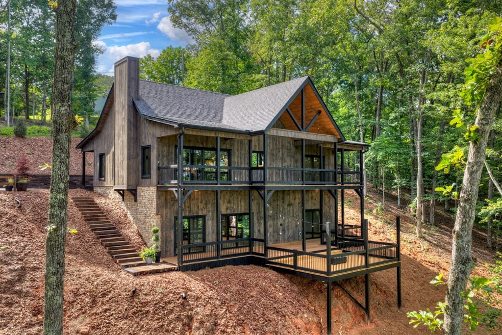 1729 Barnes Chapel Road, Blue Ridge GA 30513 - Photo