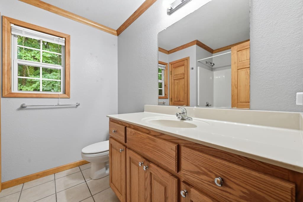 208 Saddle Ridge Drive, Blairsville GA 30512 - Photo