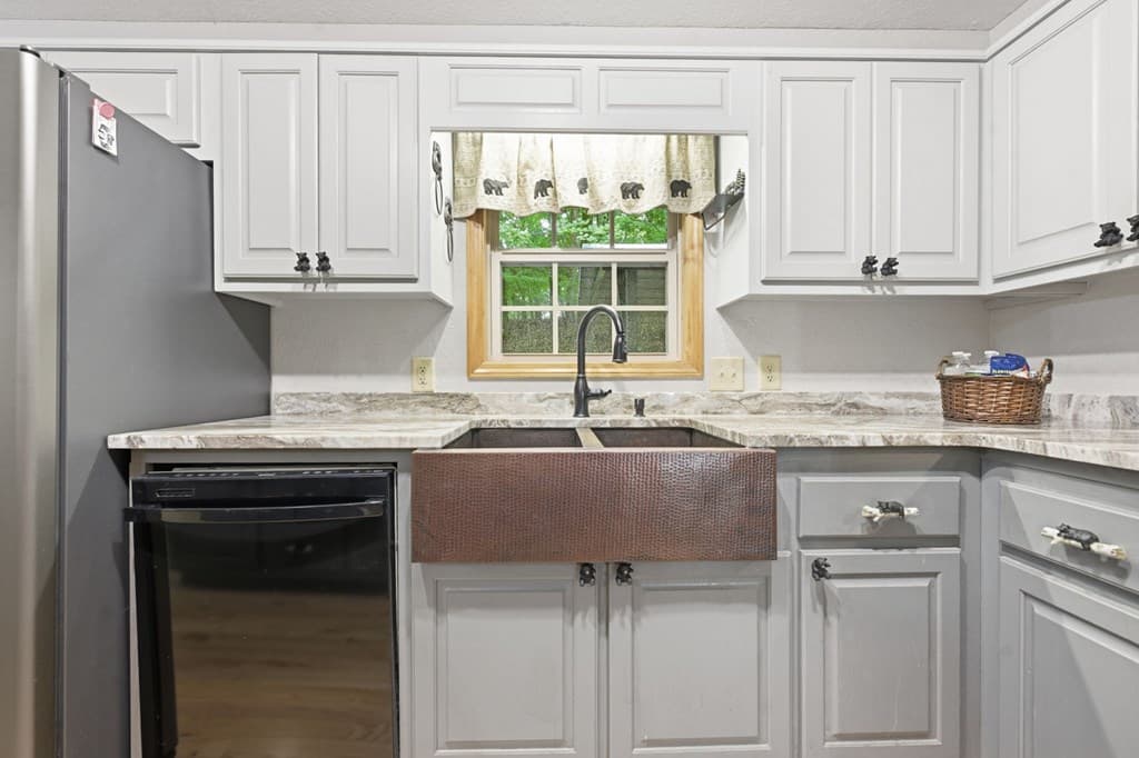 208 Saddle Ridge Drive, Blairsville GA 30512 - Photo