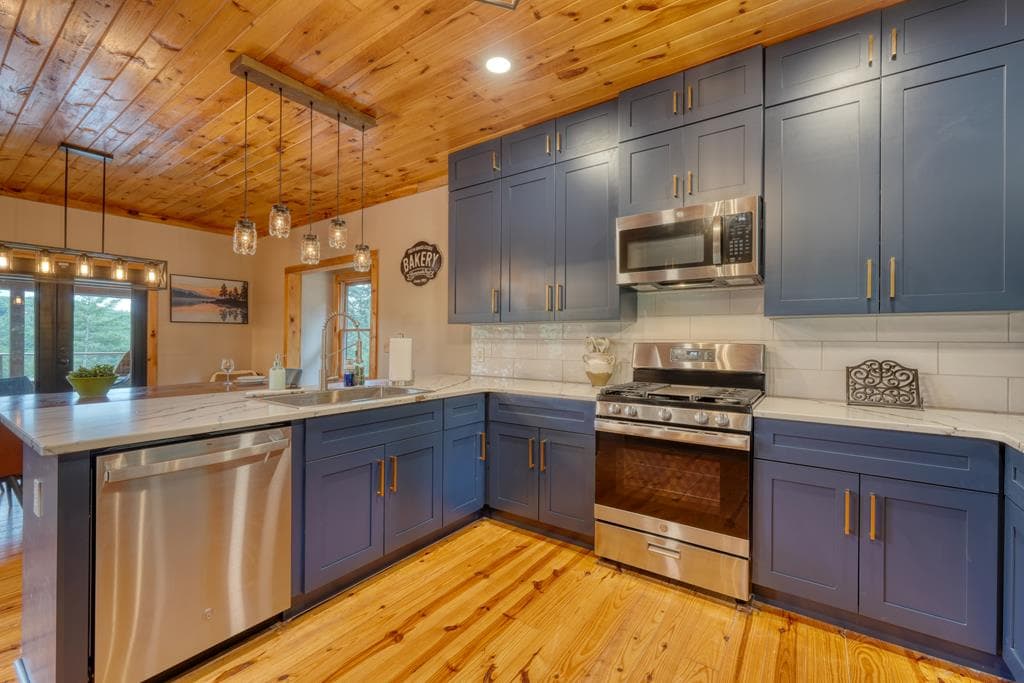 514 Browns Cove Road, Blue Ridge GA 30513 - Photo