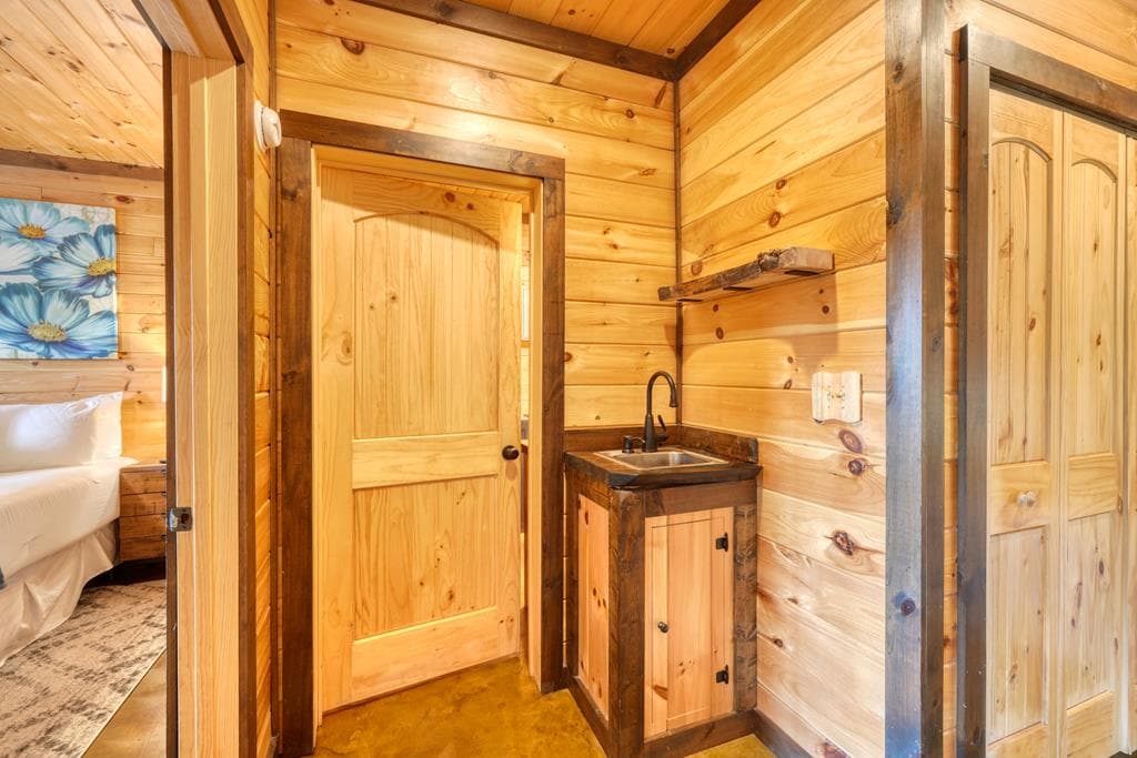 514 Browns Cove Road, Blue Ridge GA 30513 - Photo