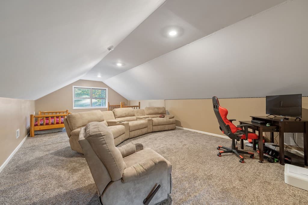 44 Lower Toccoa Hills, Blue Ridge GA 30513 - Photo