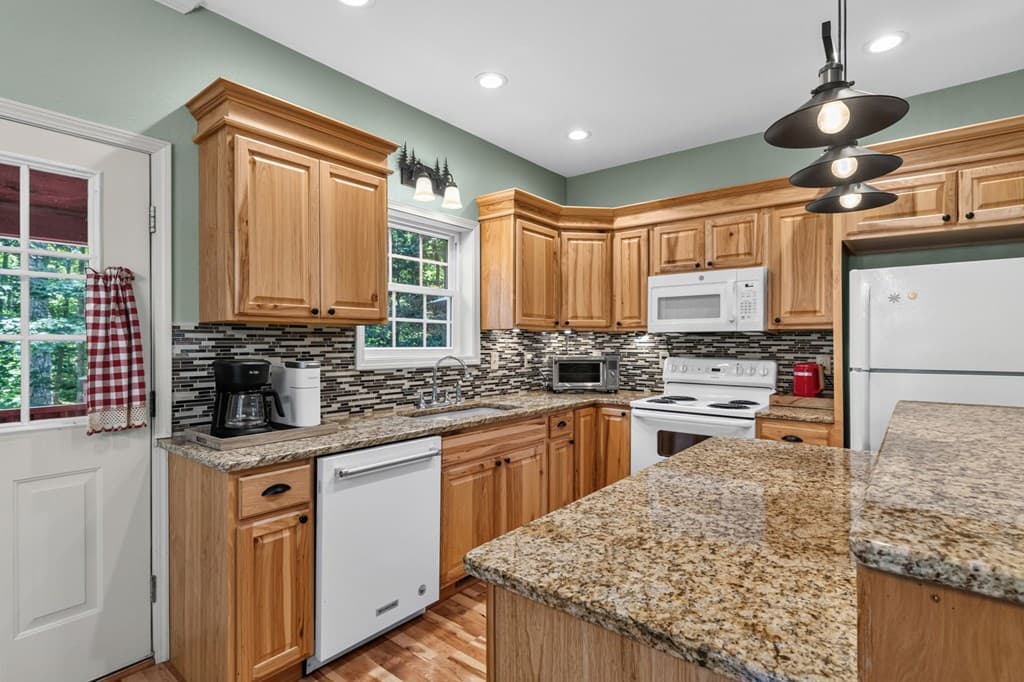 611 Monocle Drive, Ellijay GA 30540 - Photo