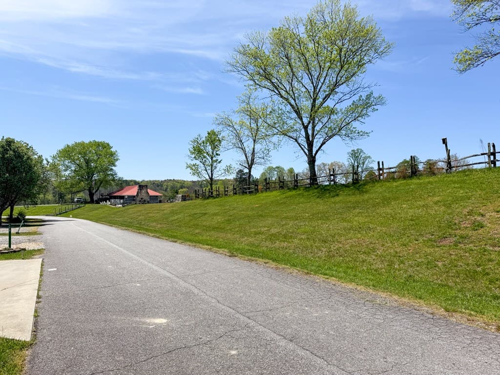 115 Apache Bend Road, Blairsville GA 30512 - Photo