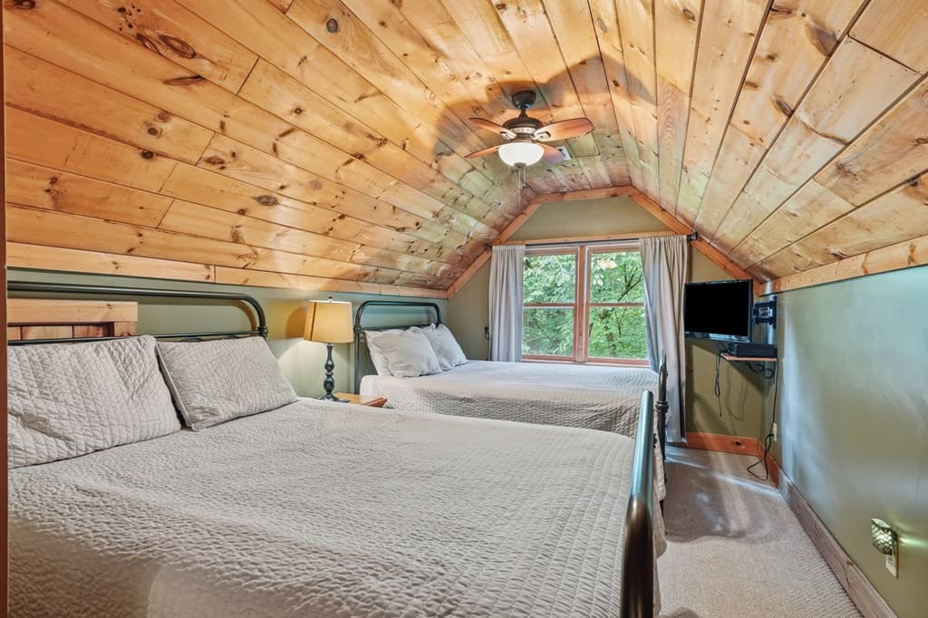 550 Navaho Way, Ellijay GA 30540 - Photo