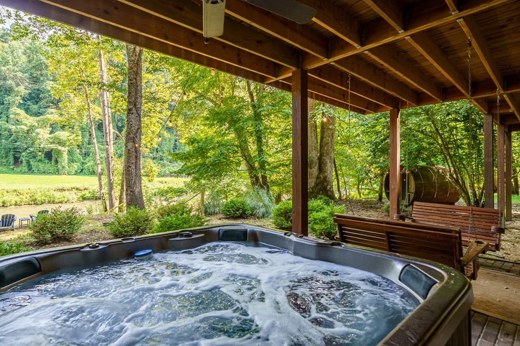 550 Navaho Way, Ellijay GA 30540 - Photo