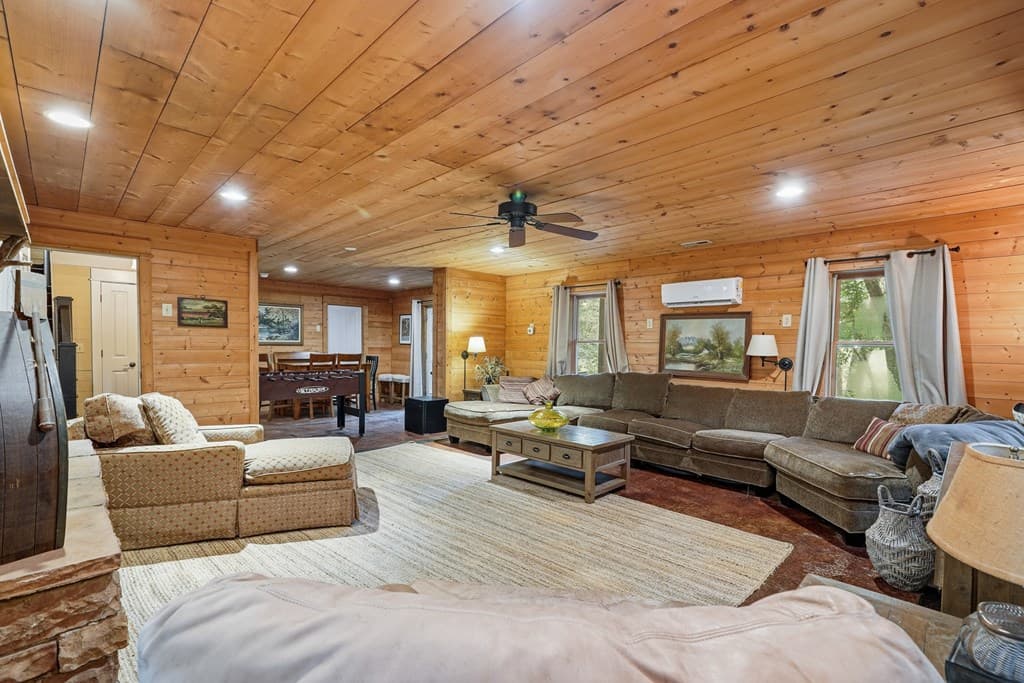 550 Navaho Way, Ellijay GA 30540 - Photo