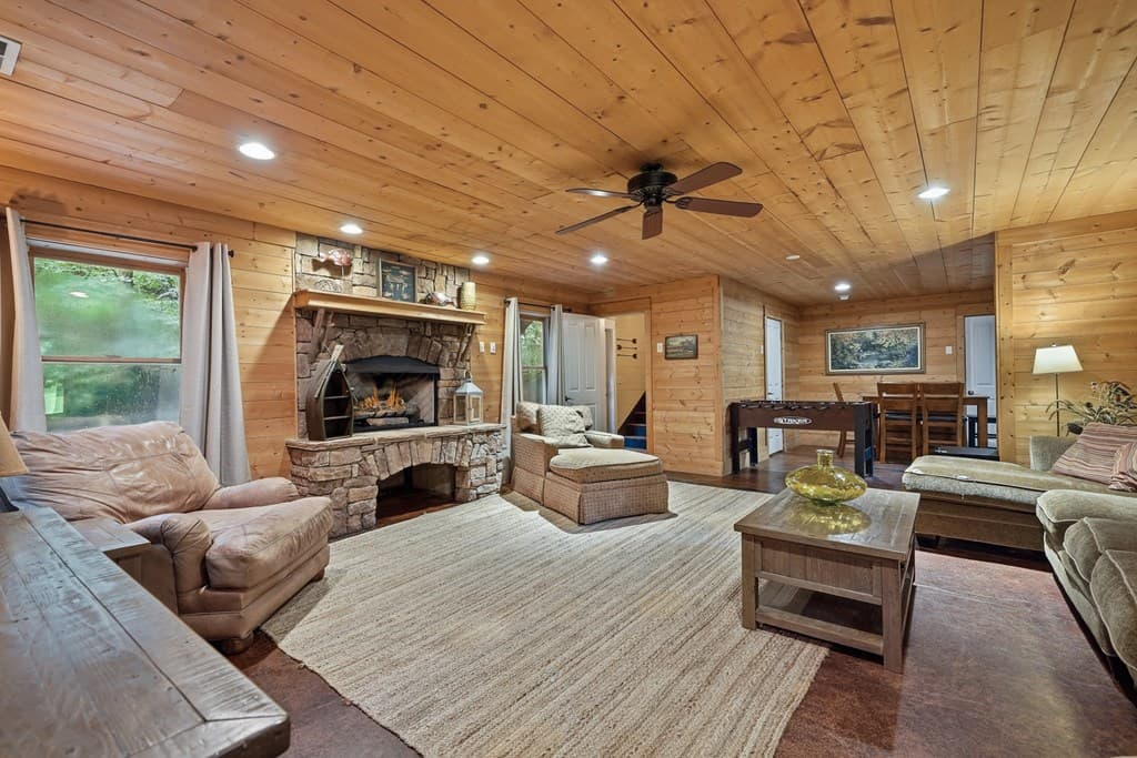 550 Navaho Way, Ellijay GA 30540 - Photo
