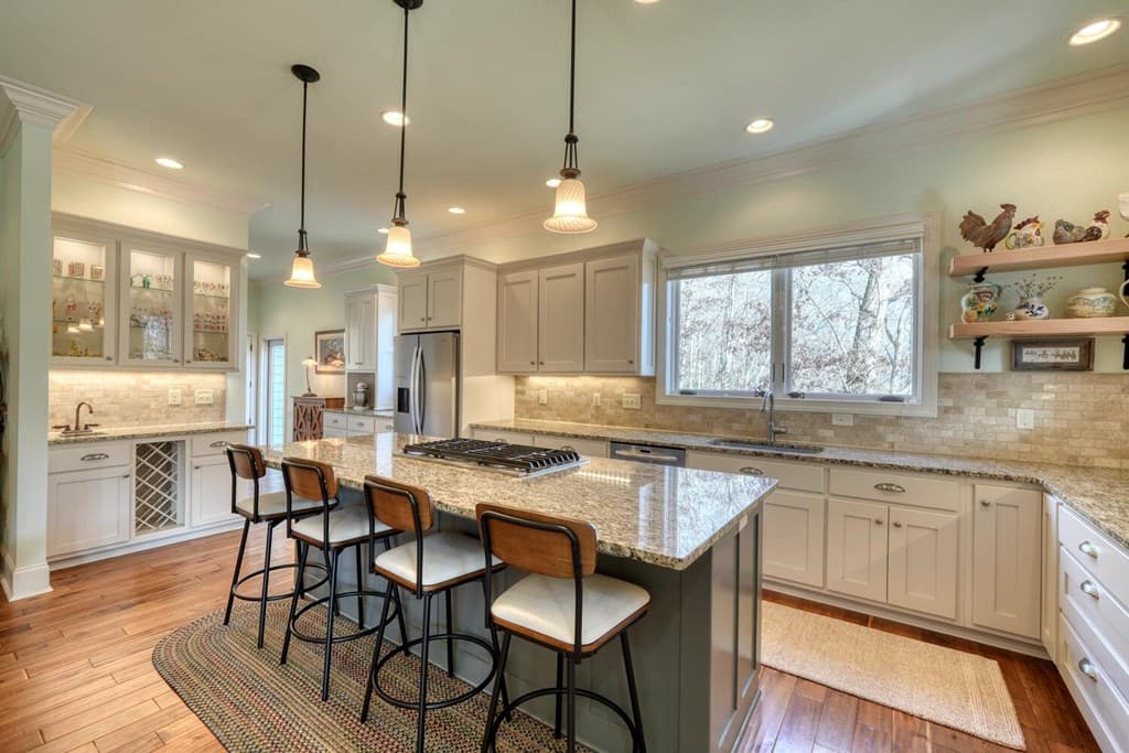 605 Owl Creek Road, Hiawassee GA 30546 - Photo
