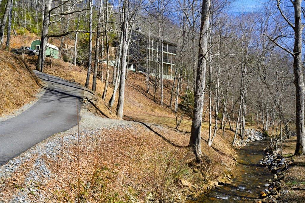 605 Owl Creek Road, Hiawassee GA 30546 - Photo