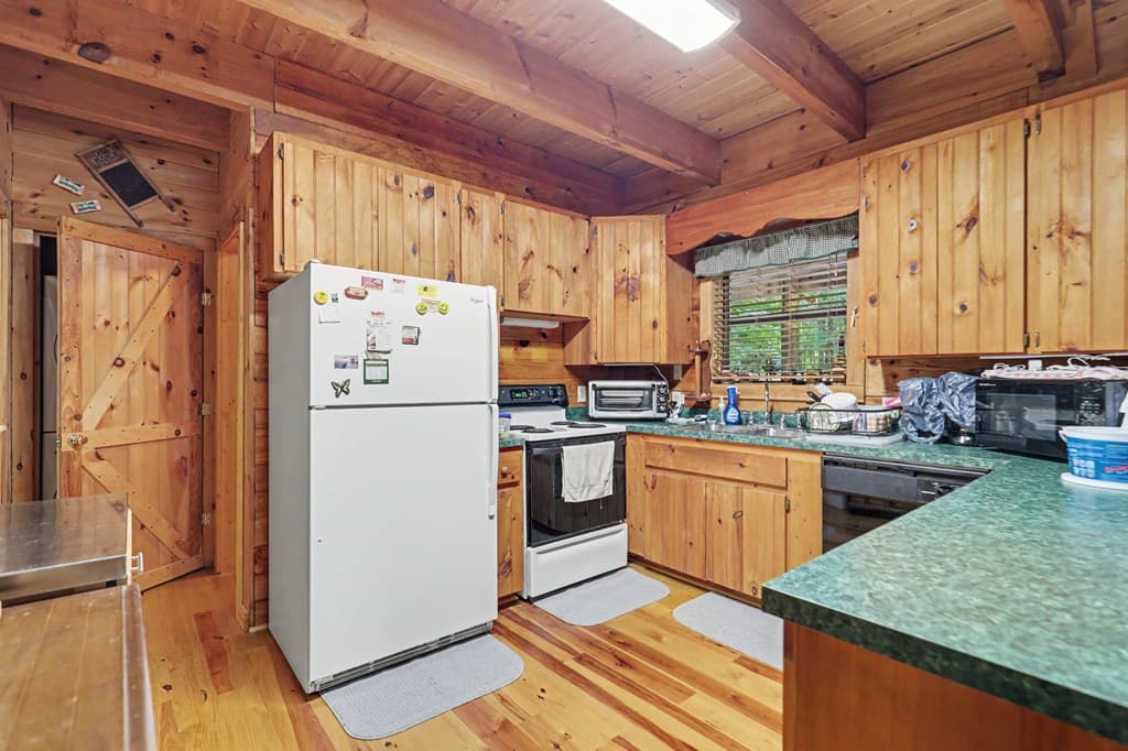 185 Falling Waters Lane, Murphy NC 28906 - Photo