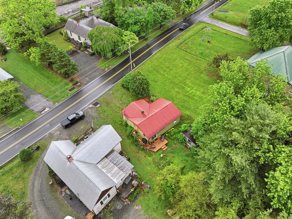 231 Ada Street, Blue Ridge GA 30513 - Photo