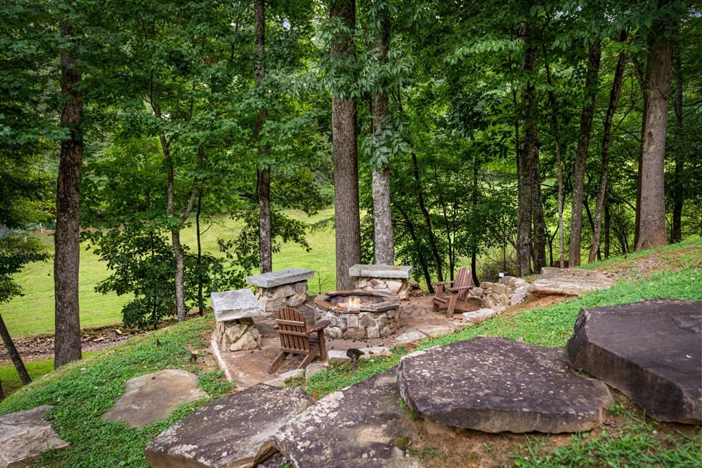 1571 W Campbell Camp Road, Blue Ridge GA 30513 - Photo