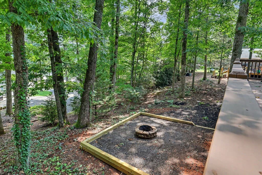 951 Mcclure Drive, Hayesville NC 28904 - Photo