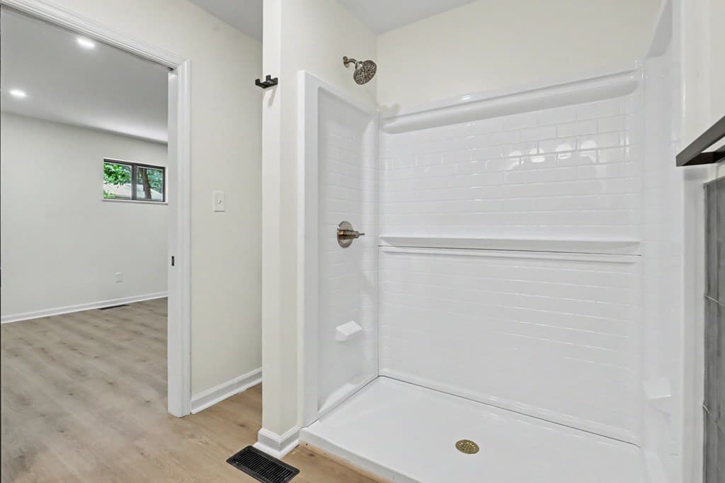 951 Mcclure Drive, Hayesville NC 28904 - Photo