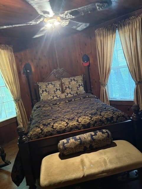 20 S Scruggs Street, Mountain City GA 30562 - Photo