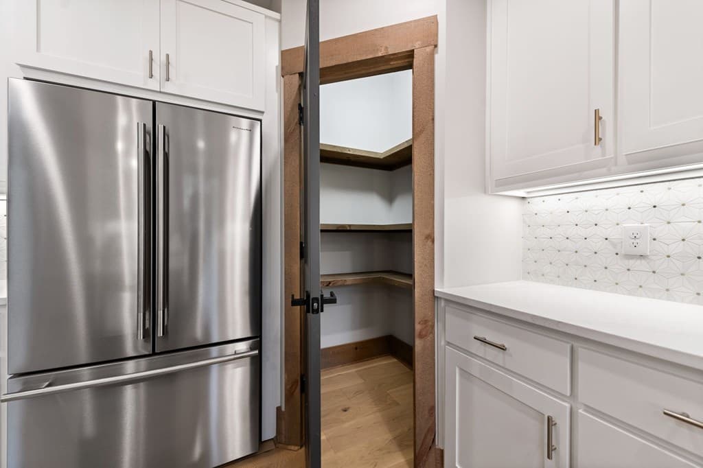 287 State Street, Blue Ridge GA 30513 - Photo