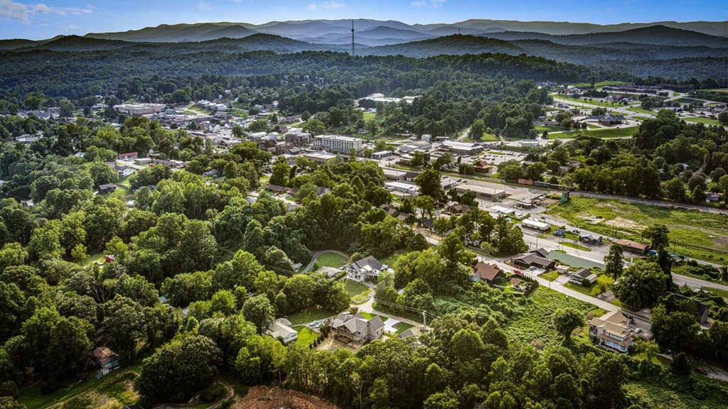 287 State Street, Blue Ridge GA 30513 - Photo