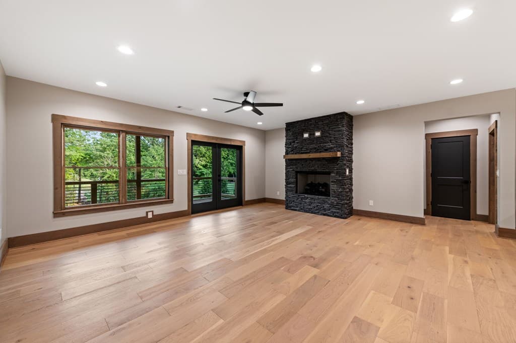 287 State Street, Blue Ridge GA 30513 - Photo