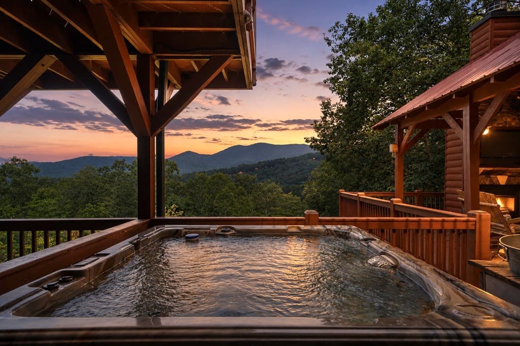 551 Amy Creek Circle, Ellijay GA 30540 - Photo