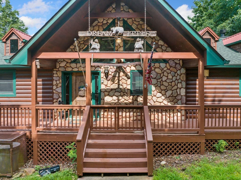 551 Amy Creek Circle, Ellijay GA 30540 - Photo