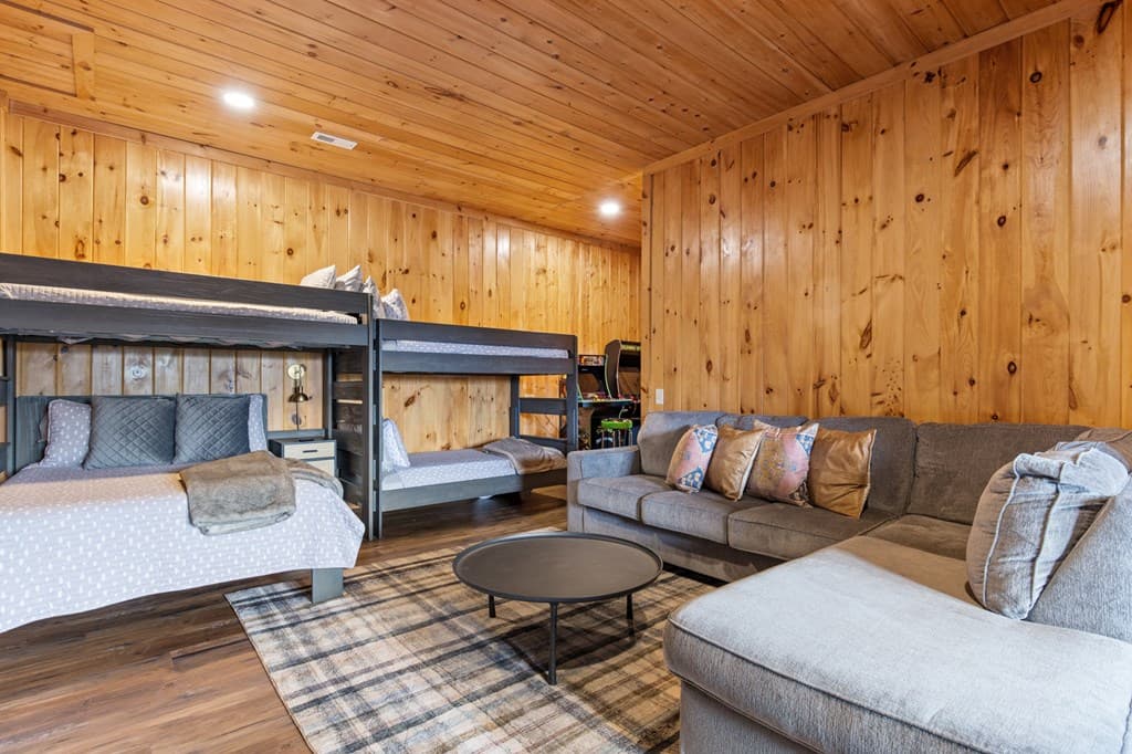 335 N Old Aska Road, Blue Ridge GA 30513 - Photo