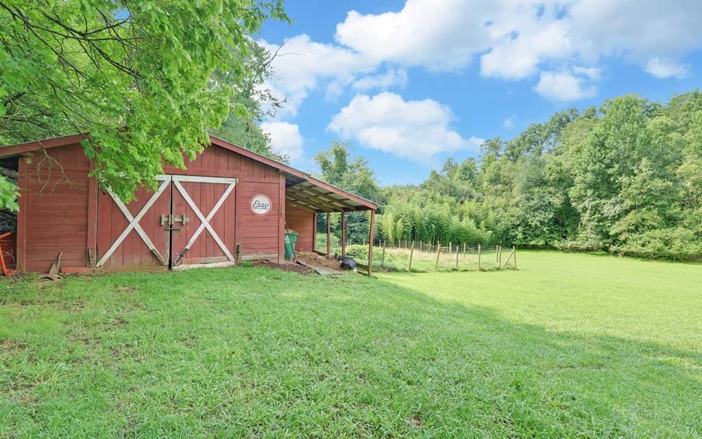 475 Rivercane Road, Brasstown NC 28902 - Photo