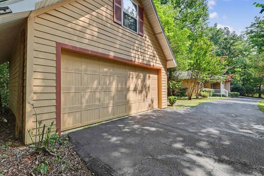 2360 Robin Hood Trail, Hiawassee GA 30546 - Photo