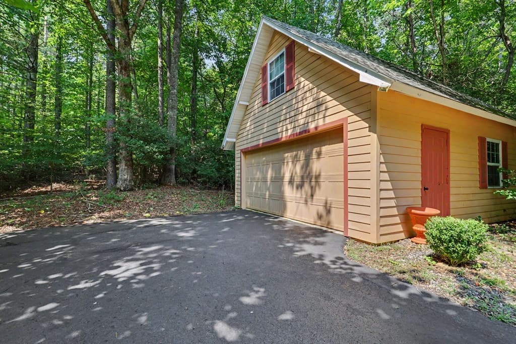 2360 Robin Hood Trail, Hiawassee GA 30546 - Photo