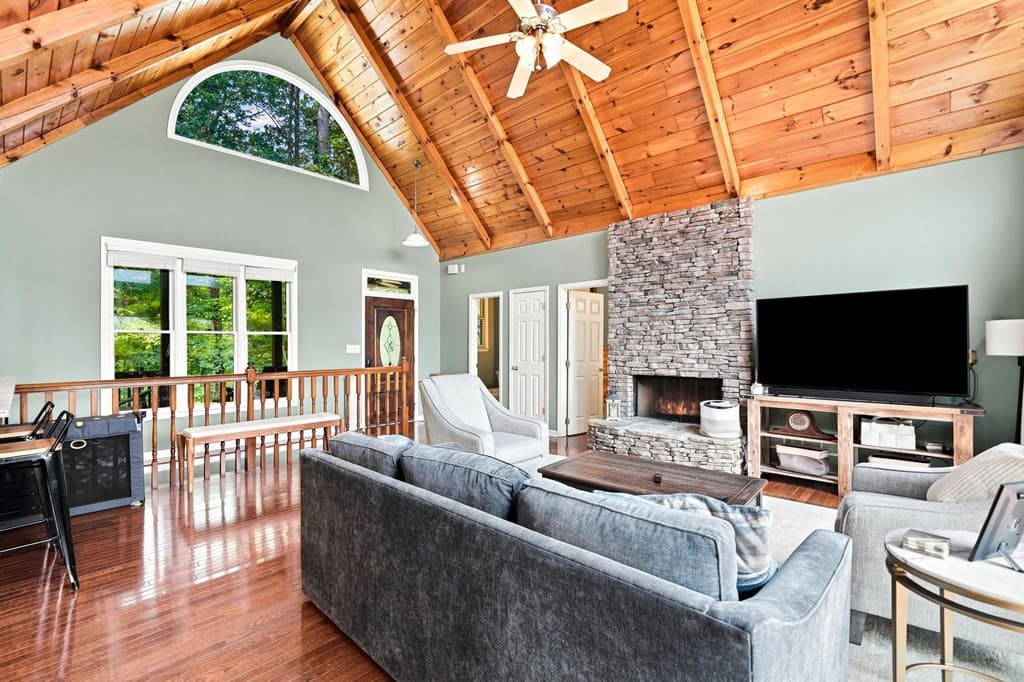 189 Trails End Ridge, Ellijay GA 30540 - Photo