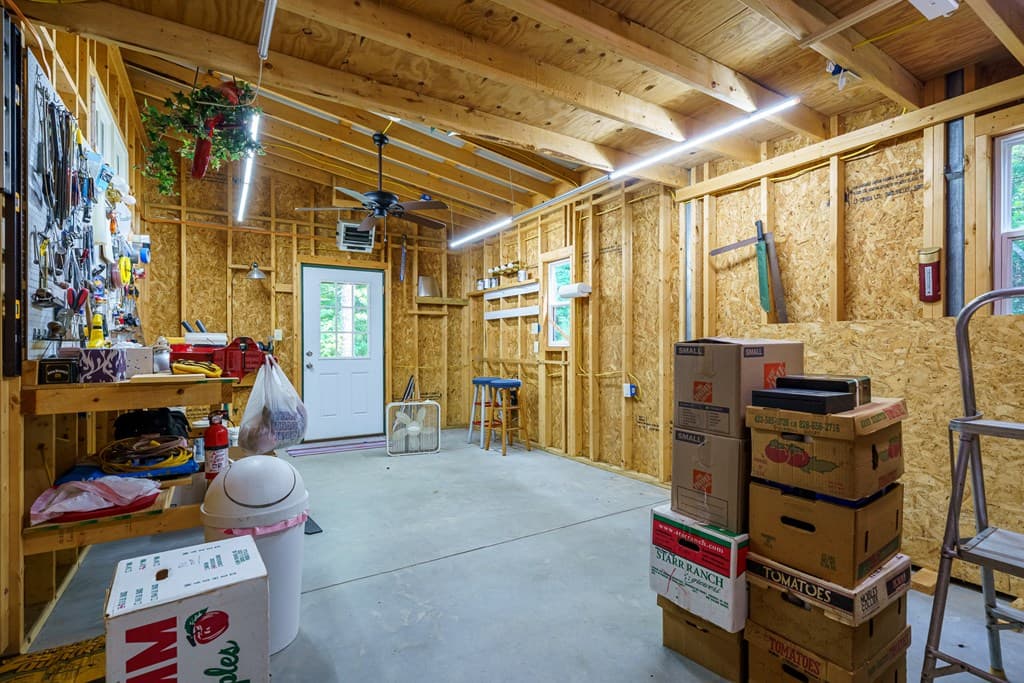 24 Indian Lake Road, Mineral Bluff GA 30559 - Photo