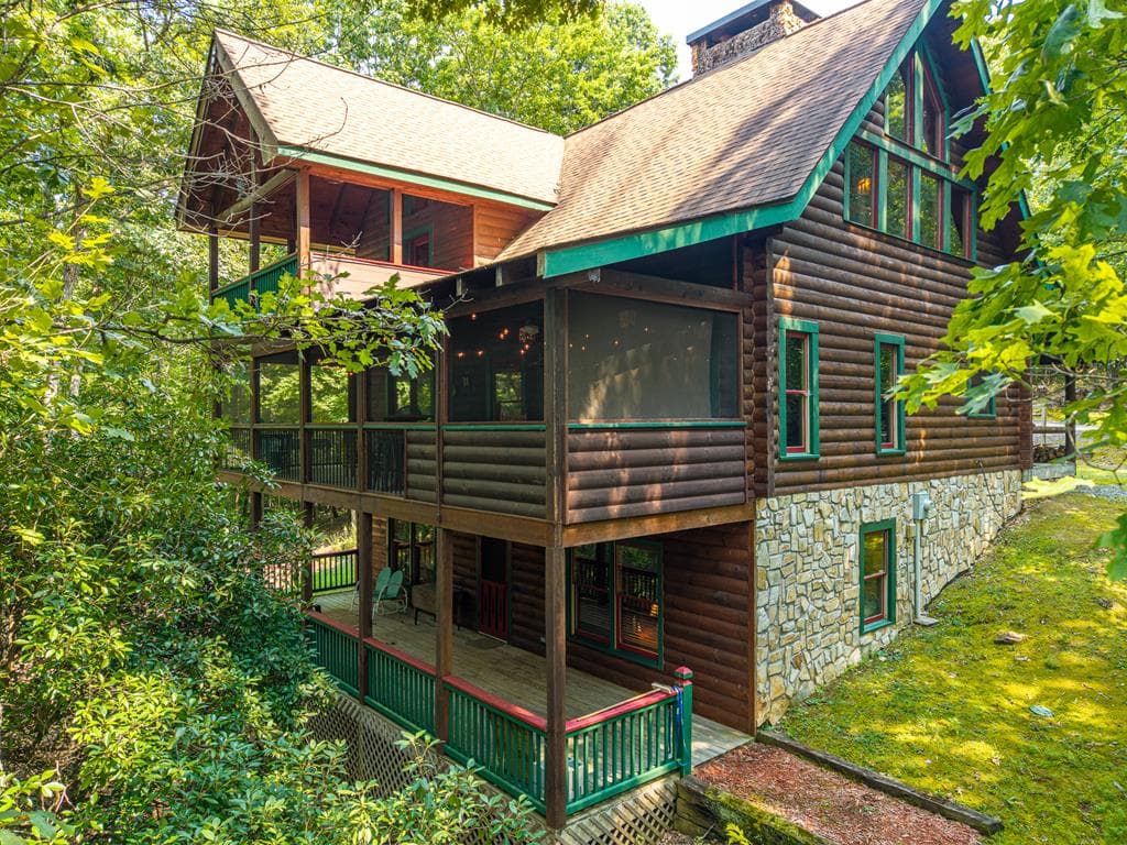 24 Indian Lake Road, Mineral Bluff GA 30559 - Photo