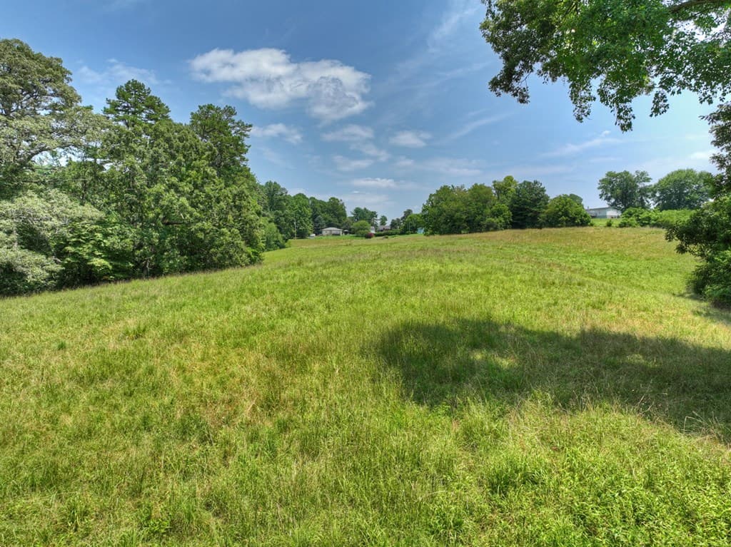 210 Lavista Drive, Blue Ridge GA 30513 - Photo