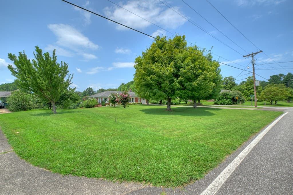 210 Lavista Drive, Blue Ridge GA 30513 - Photo