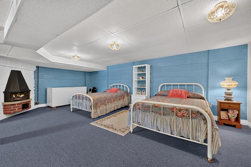 210 Lavista Drive, Blue Ridge GA 30513 - Photo