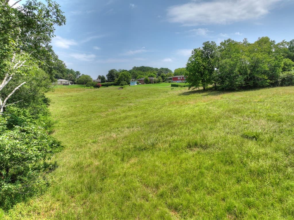 210 Lavista Drive, Blue Ridge GA 30513 - Photo