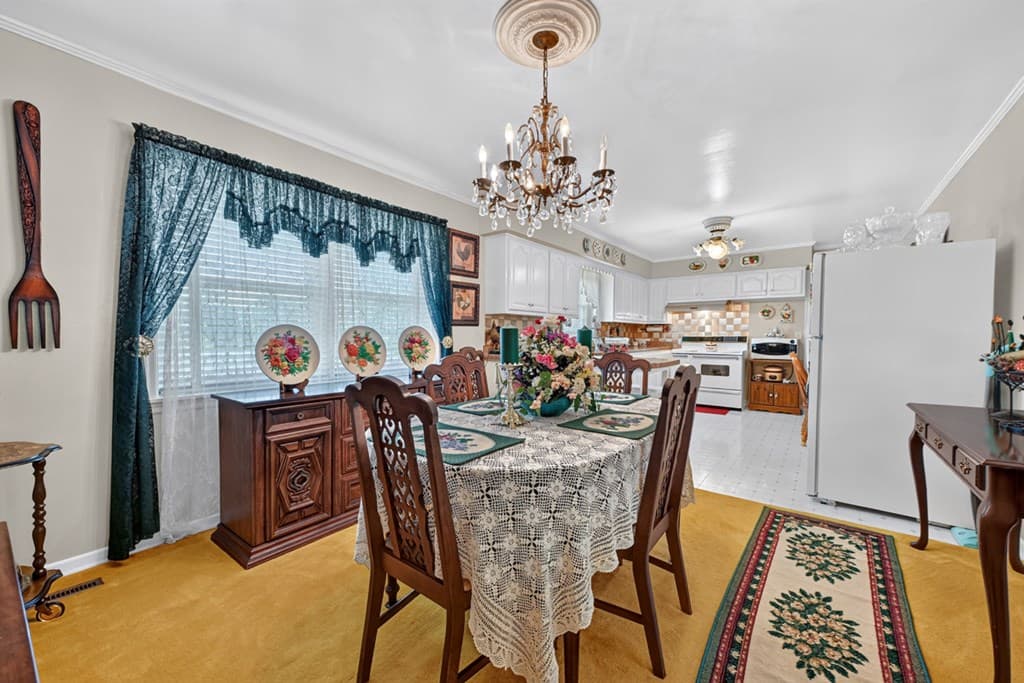 210 Lavista Drive, Blue Ridge GA 30513 - Photo